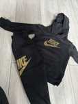 Dres nike rozmair 86/92