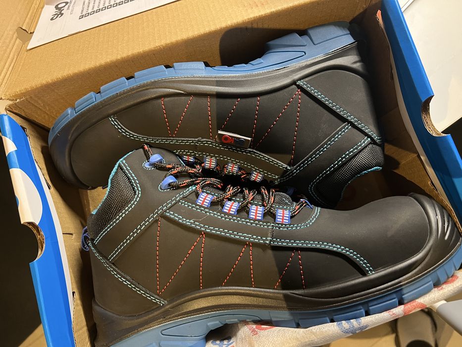 Buty robocze Sako - nowe, rozmiar 43