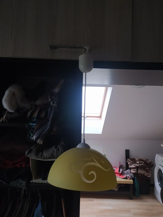 Lampa wiszącą do pokoju dziecięcego