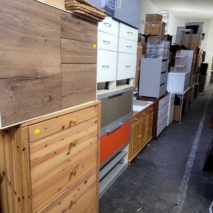 Kanapa w dobtym stanie. Możliwy transport