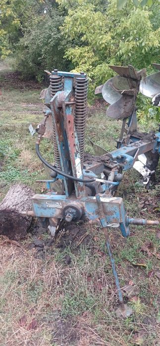 Продам плуг оборотній RABE WERK 2+1