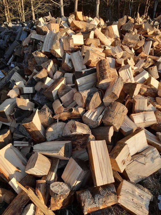 Zrzyny Tartaczne Drewno Kominkowe Suche Sezonowane Transport
