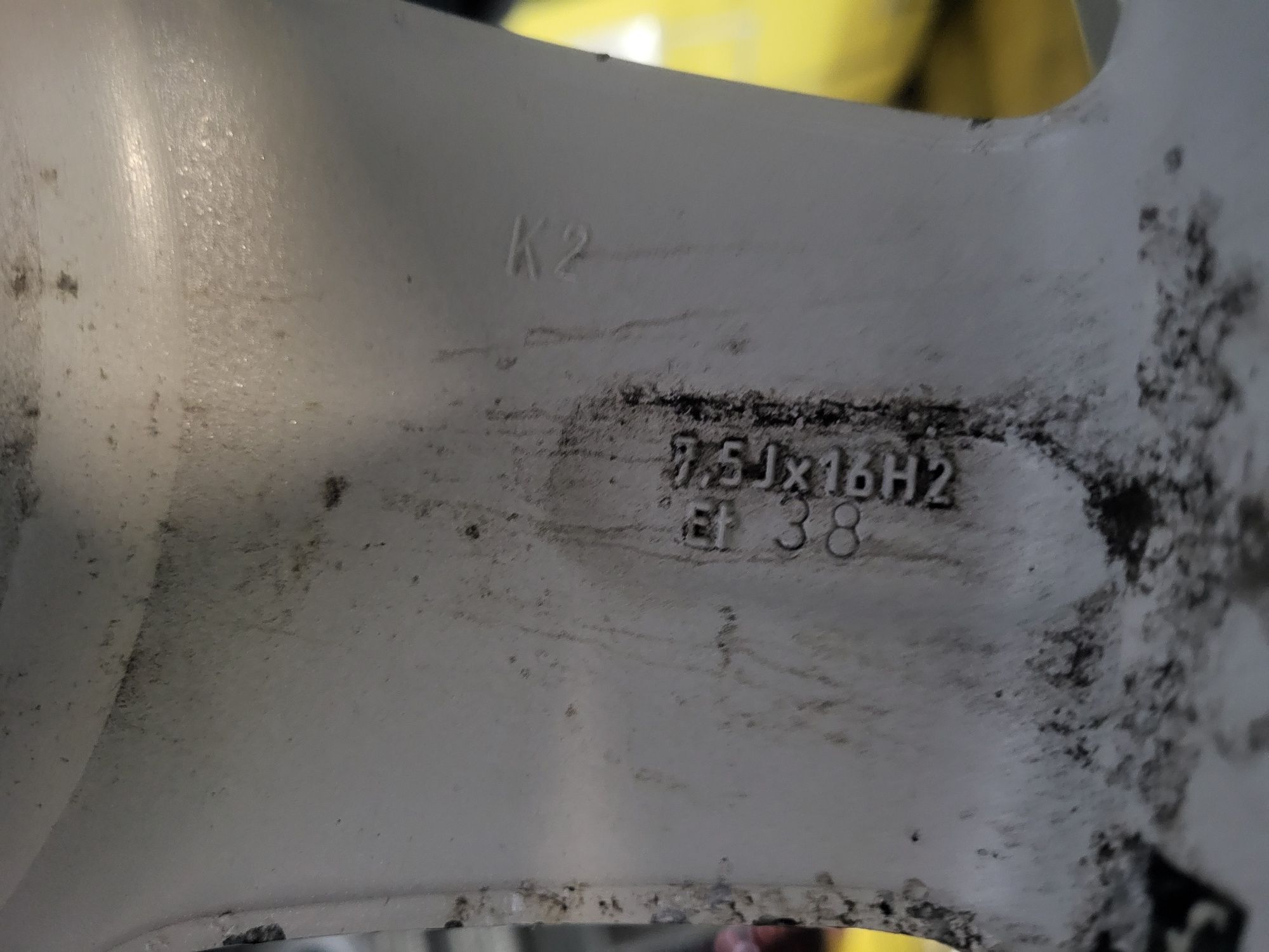 Felgi Aluminiowe 5x112 7,5Jx16 ET38 Mercedes Audi VW
