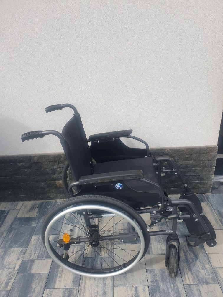 Wózek inwalidzki Vermeiren D200