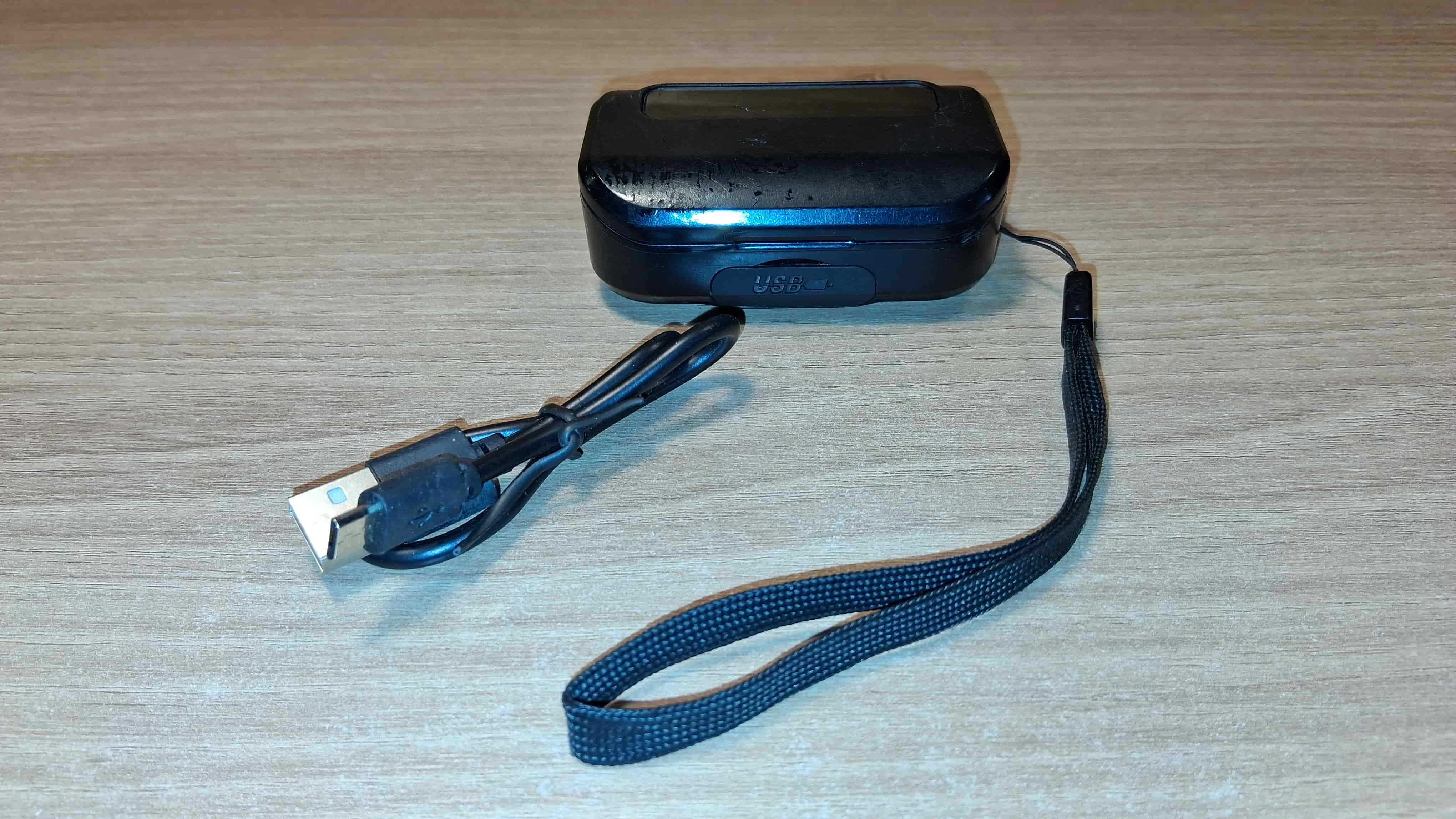 Używane Słuchawki Bezprzewodowe TWS Bluetooth Etui