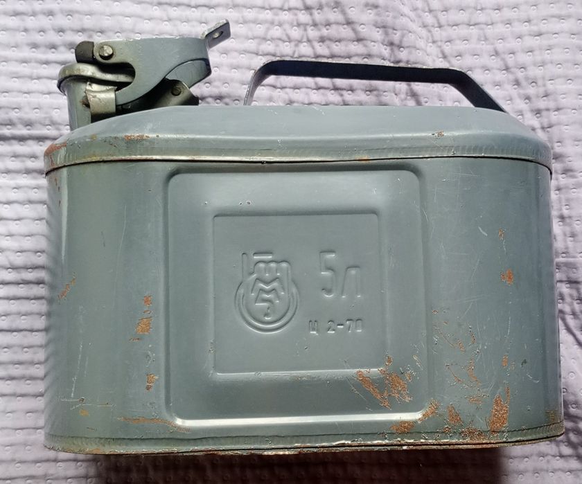 Kanister metalowy 5L – ZSRR