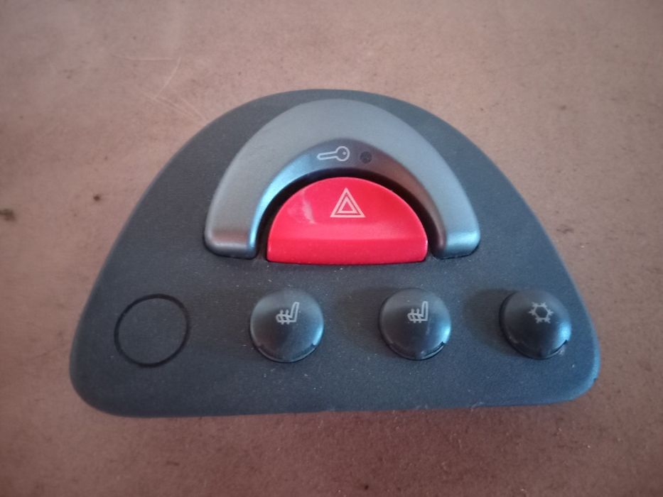 Botao dos 4 piscas com aquecimento de bancos e ac smart fortwo 450