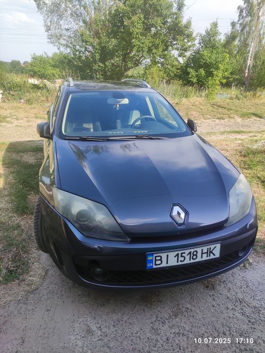 Рено лагуна 3. Renault Laguna 3. 2010 рік