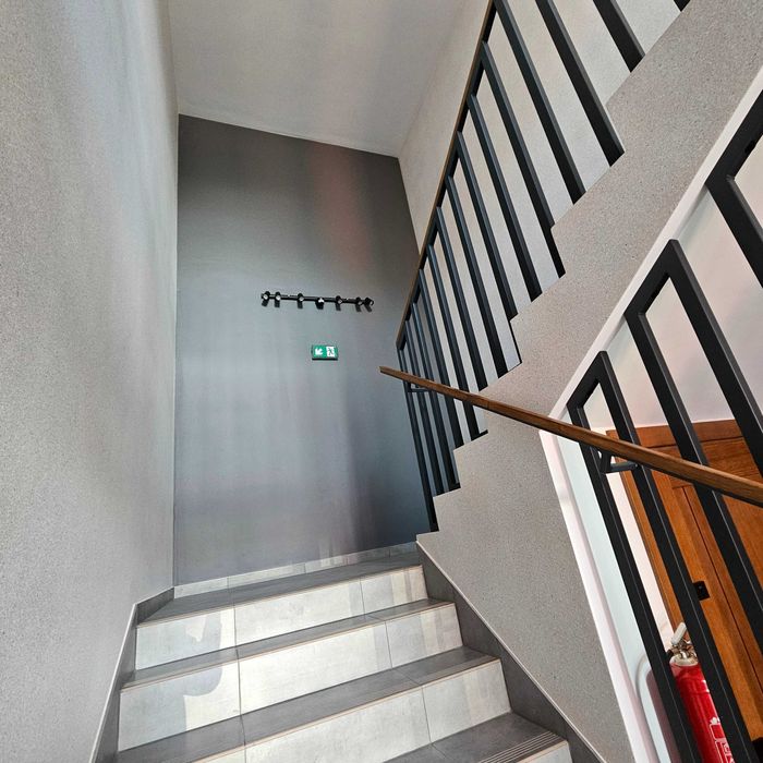 LOKAL BIUROWY/ usługowy/ handlowy na wynajem 69m², 38m², 37m²