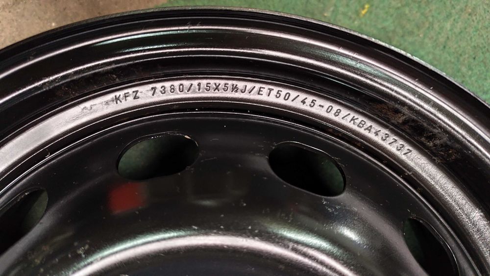 Felgi Stalowe Suzuki  4x100 15x5.5j  ET50  4-szt