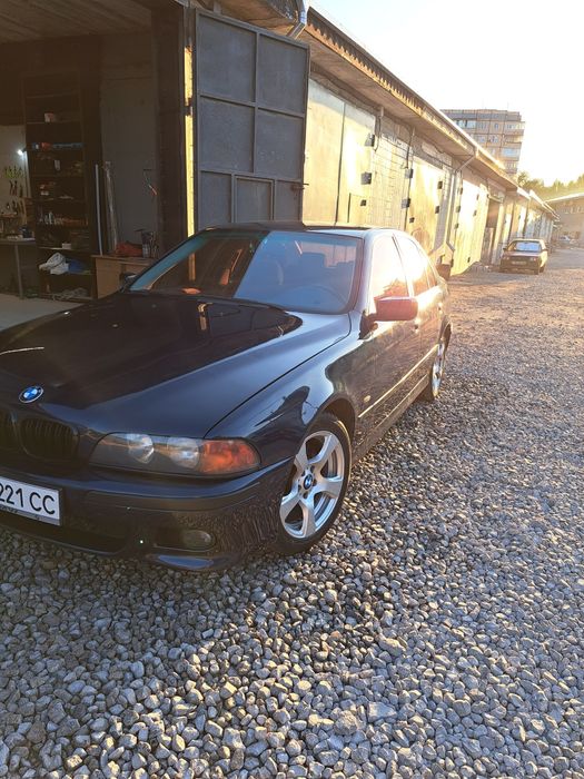 Продам бмв е 39 м52б25tu