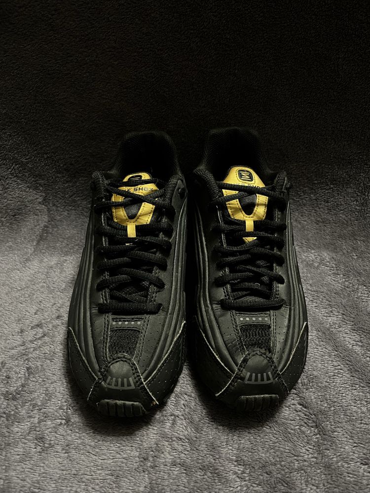 Кросівки nike shox r4