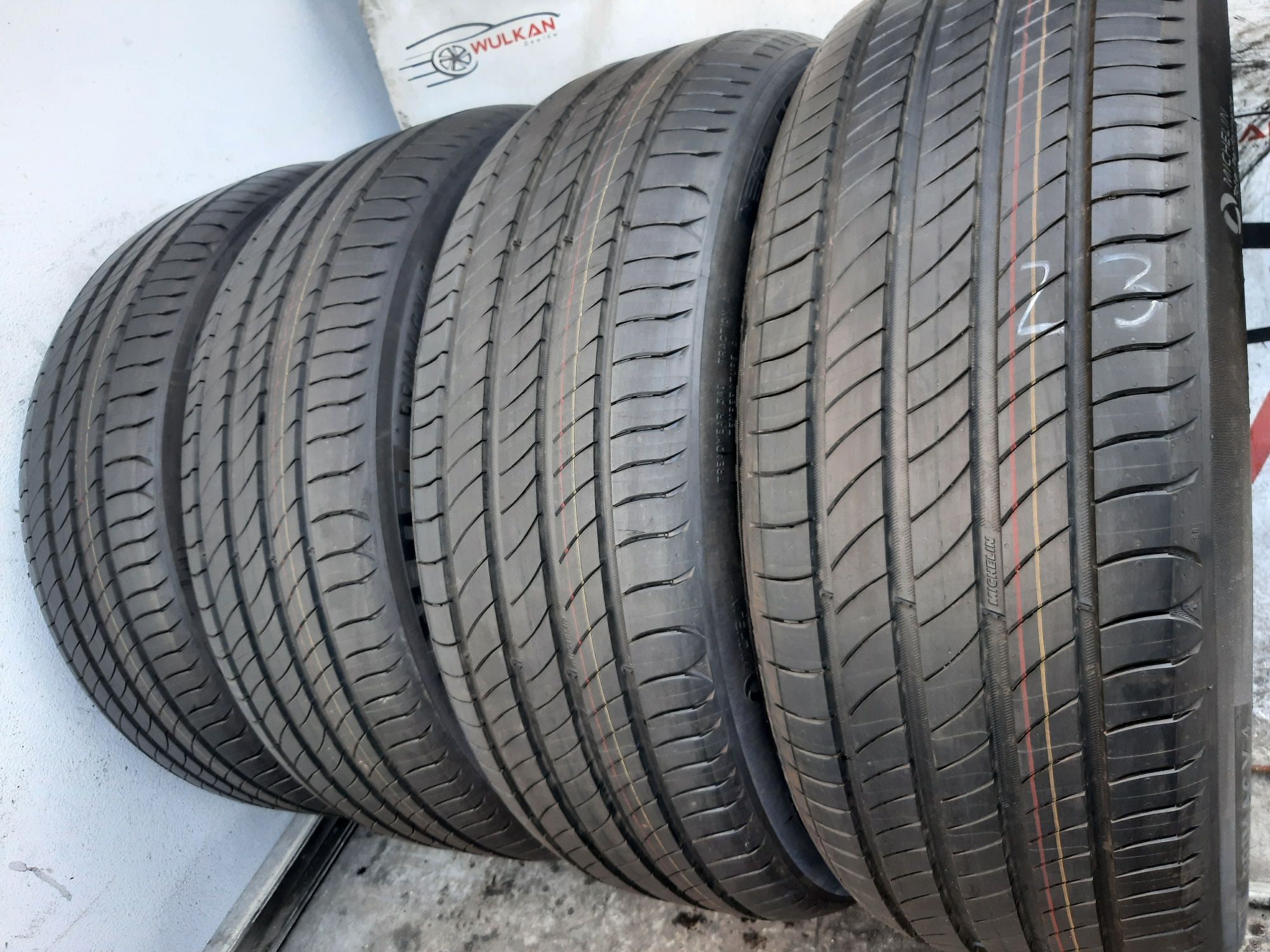 235/45r20 100V Michelin Primacy 4 S1