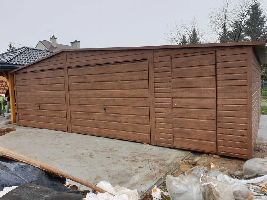 Garaz blaszany 7x6 drewnopodobny