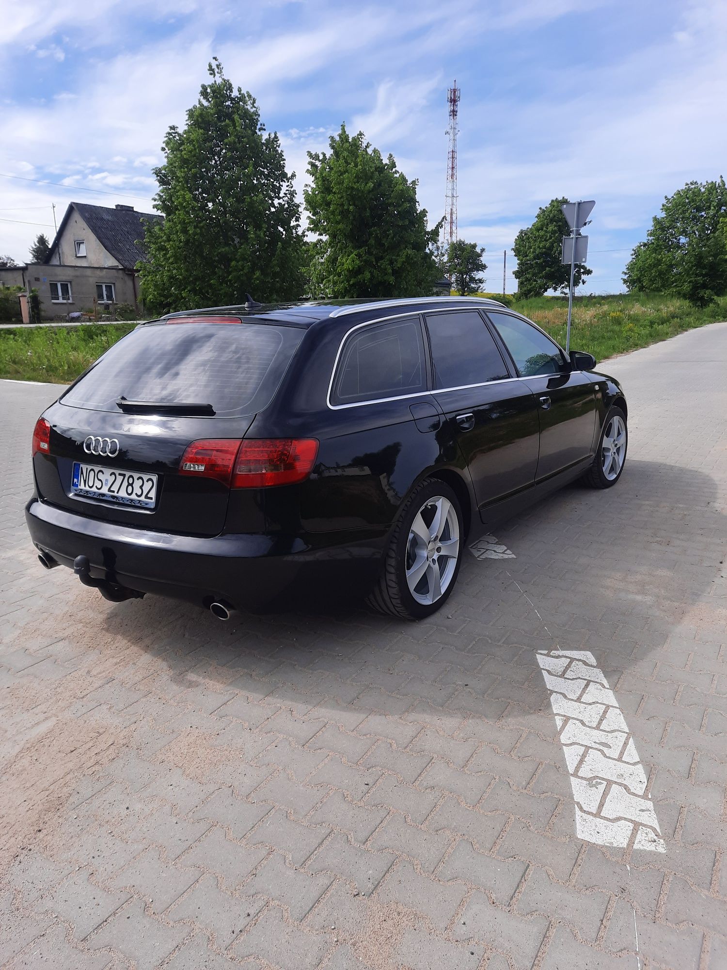 Audi A6C6 24 benzna +gaz