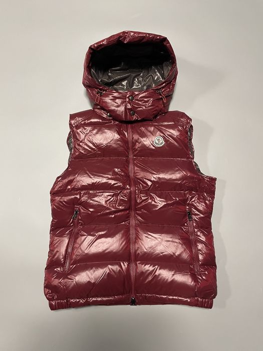 Жилетка Moncler Bormes Down Vest