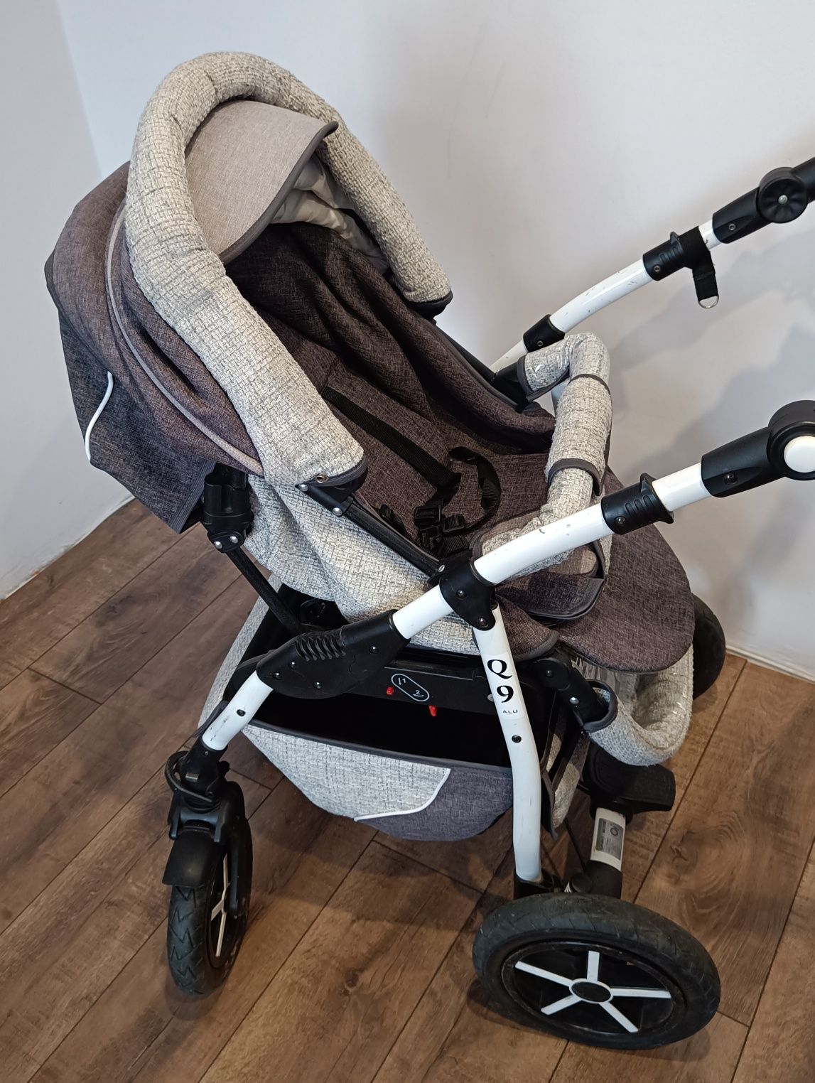 Wózek 3w1 Baby Merc Q9
