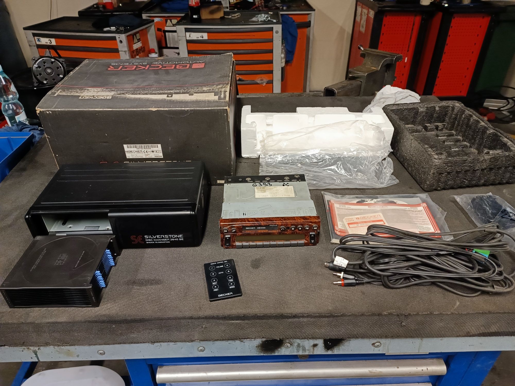 Radio Becker Mexico BE2640 +pilot+ zmieniarka Mercedes 124 140 i inne