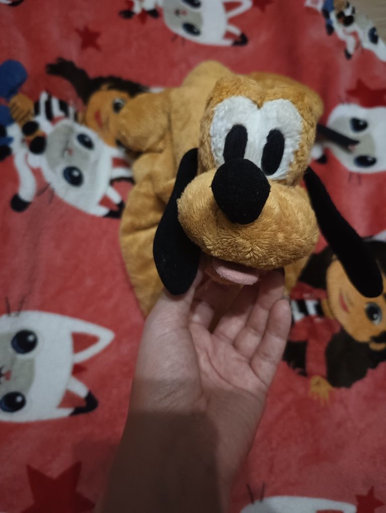 Pluto pies maskotka