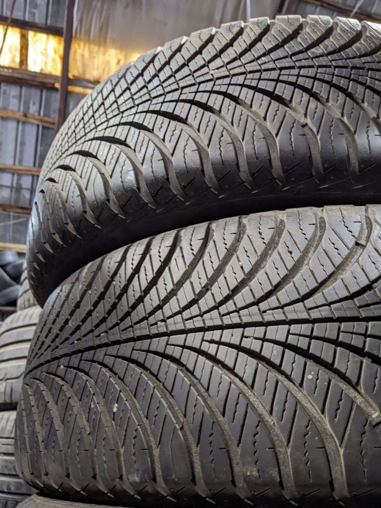 215/65r17 Goodyear 2020рік всесезон
