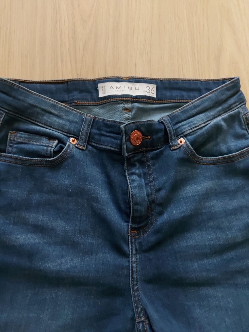 Spodenki jeansowe Amisu roz. 36