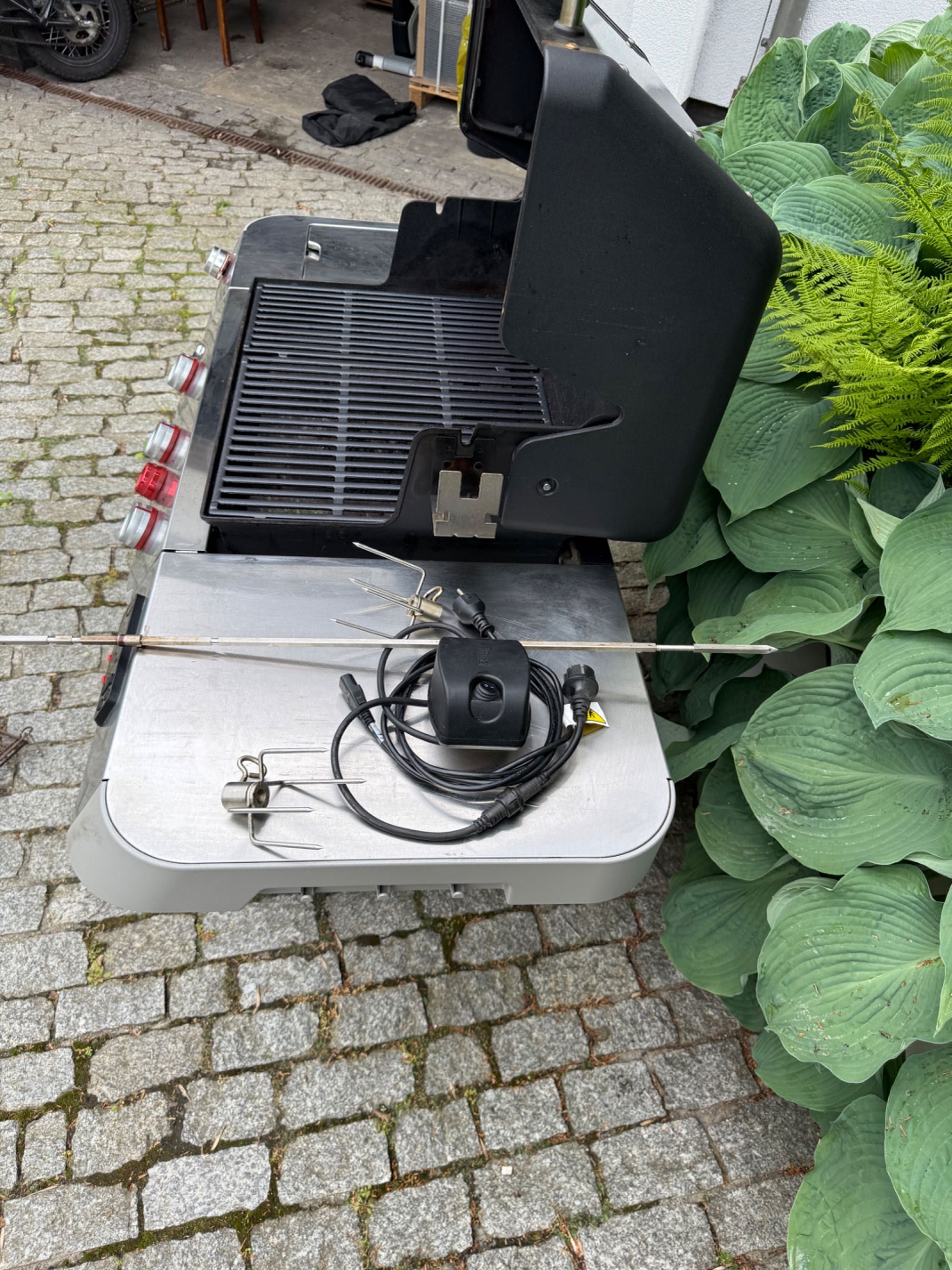 Weber Genesis EX-335