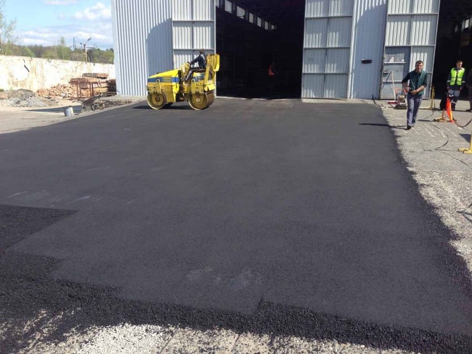 Асфальтування недорого та ремонт доріг у Києві та області, Маркстрой