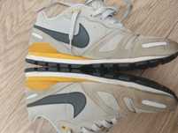 Кроссовки женские Nike