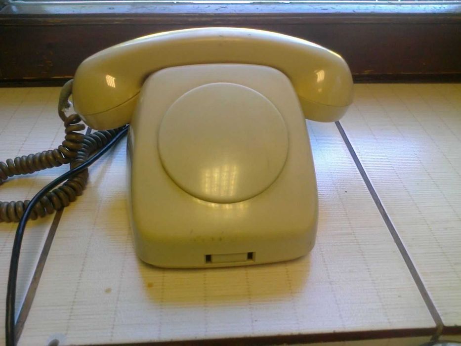 Telefony stacjonarne tarczowy .alarmowy Telkom 70/80