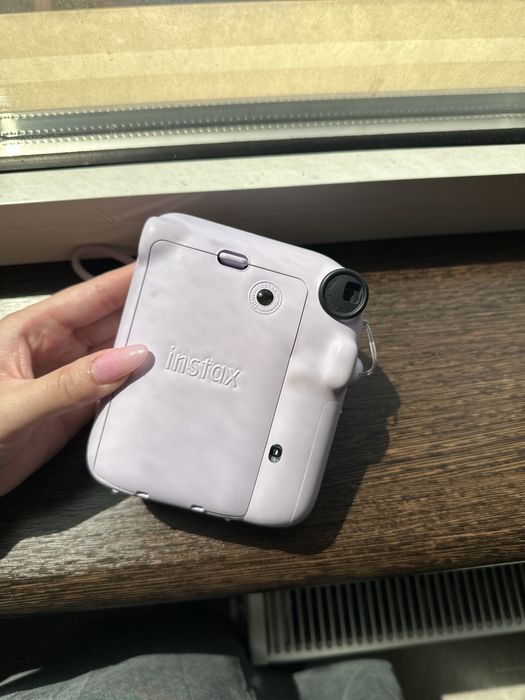 Фотокамера миттєвого друку