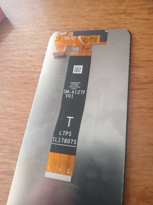 Продам дисплей до samssung  a12s 2021