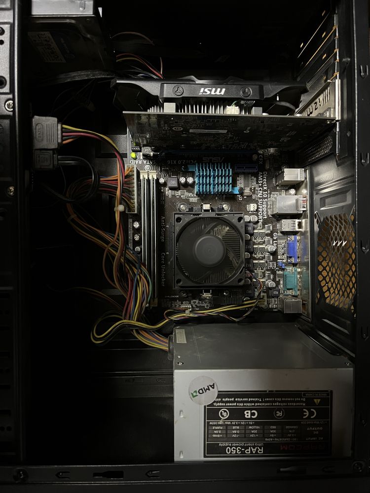 Компʼютер Athlon II X3 450/8 gb RAM/Відеокарта Radeon R7 250 1g