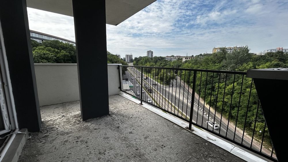 Продаж 3-кім. квартири 87.22 м.кв., в. В. Стуса