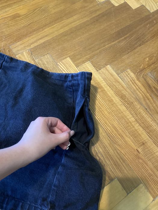 Спідниця міні чорного кольору