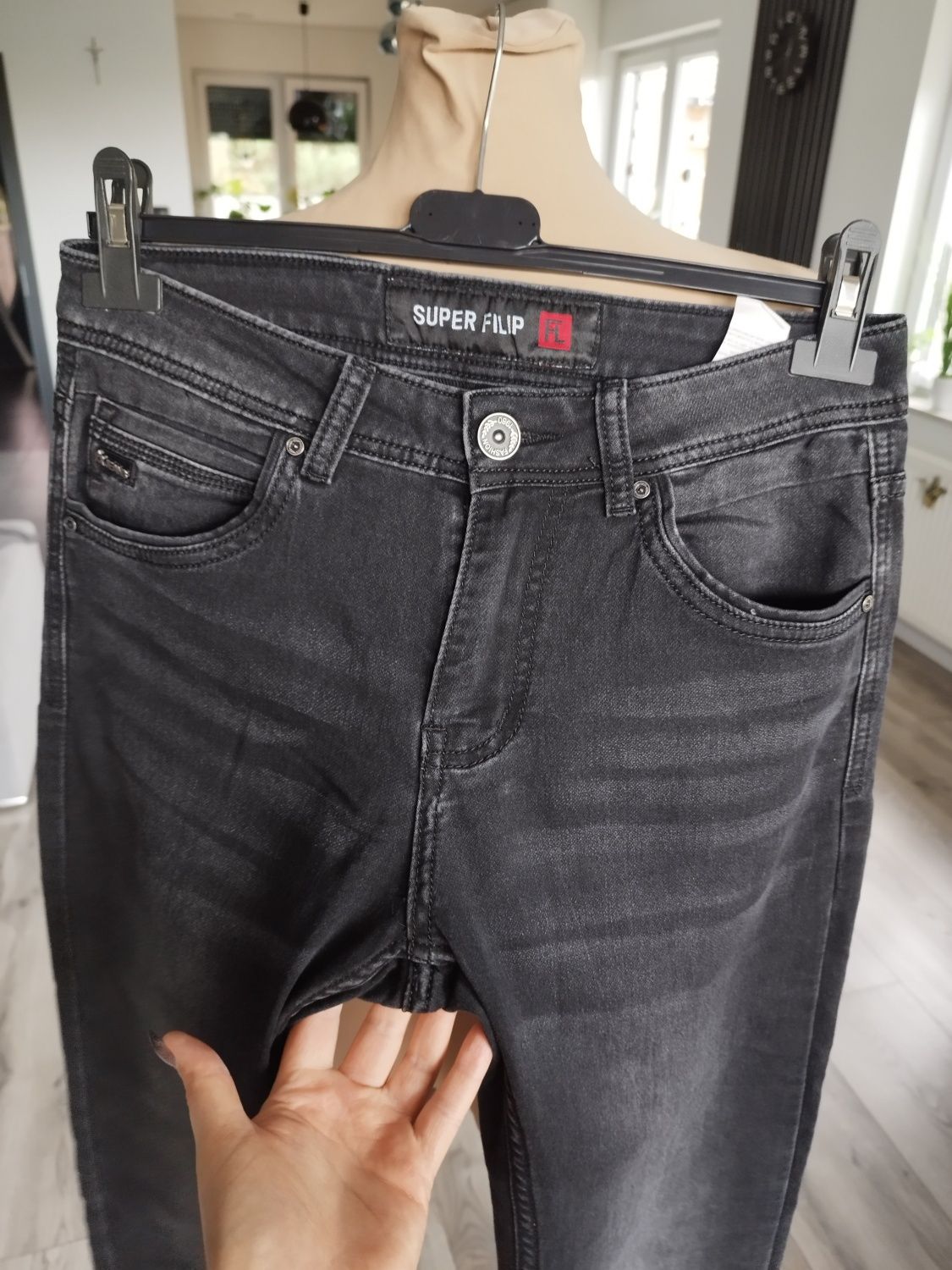 R.29 M super Filip czarne męskie spodnie jeansy