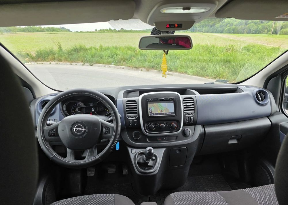 Opel Vivaro 2015