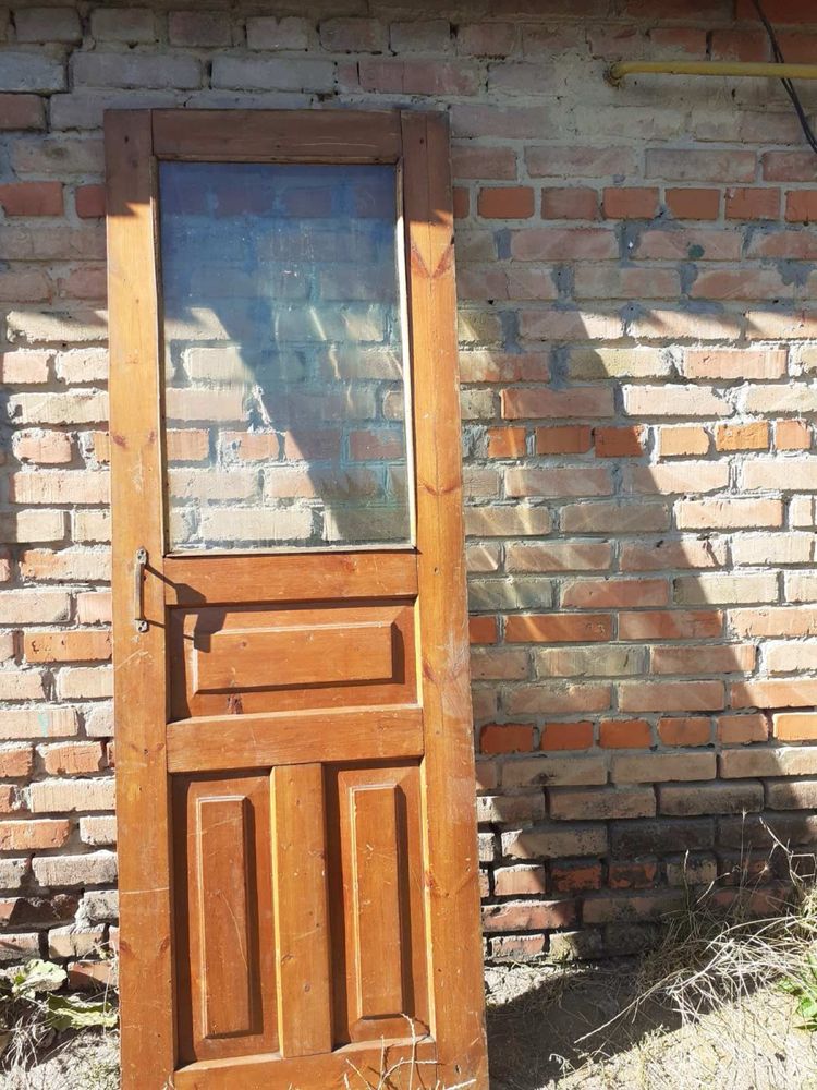 Двері деревʼяні ДУБОВІ 200х70 зі склом