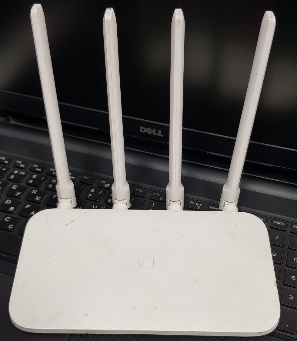 Маршрутизатор Xiaomi Mi Router 4C (R4CM)