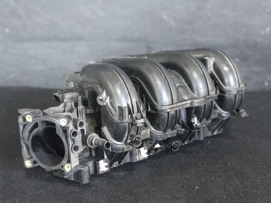 Форд Фокус 2 Колектор Впускний Ford C-Max Коллектор 1.8 бензин Ц-Макс