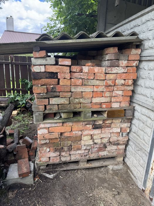 cegla z rozbiórki okolo 1000 sztuk 100 letnia