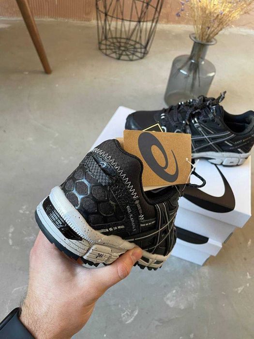 Зимние кроссовки Asics Gel-Kahana 8 черные Gor-Tex Водонепроницаемые