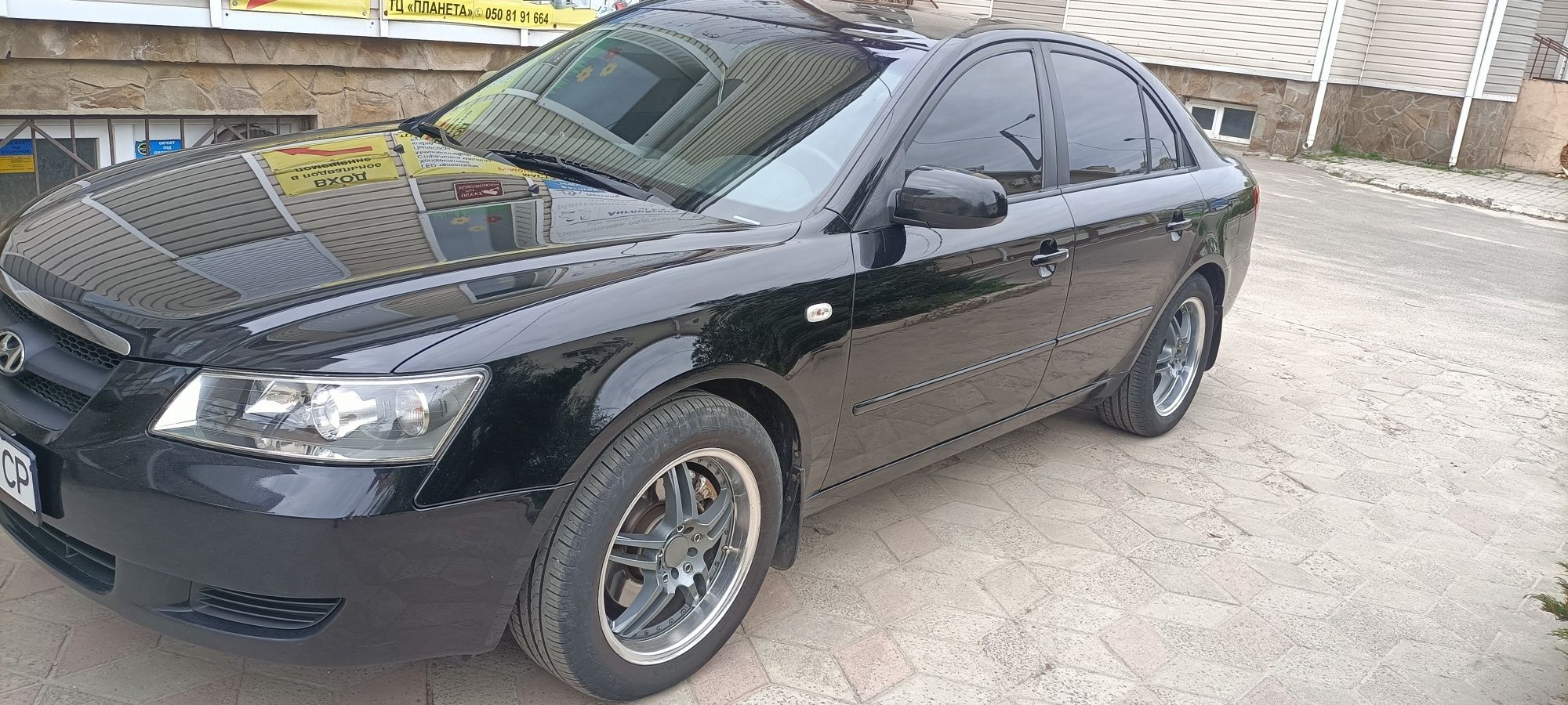 Hyundai Sonata NF 2.0