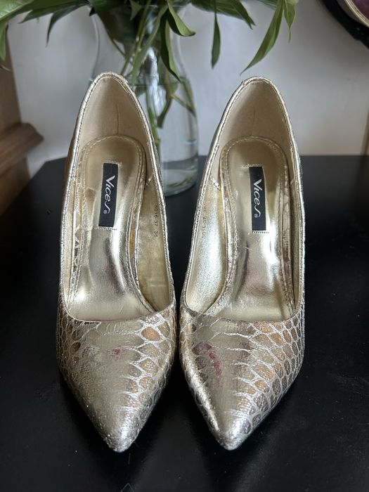 Czołenka złote na szpilce w stanie idealnym, rozm. 36