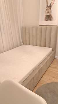Łóżko tapiecorawne 120x200 z materacem