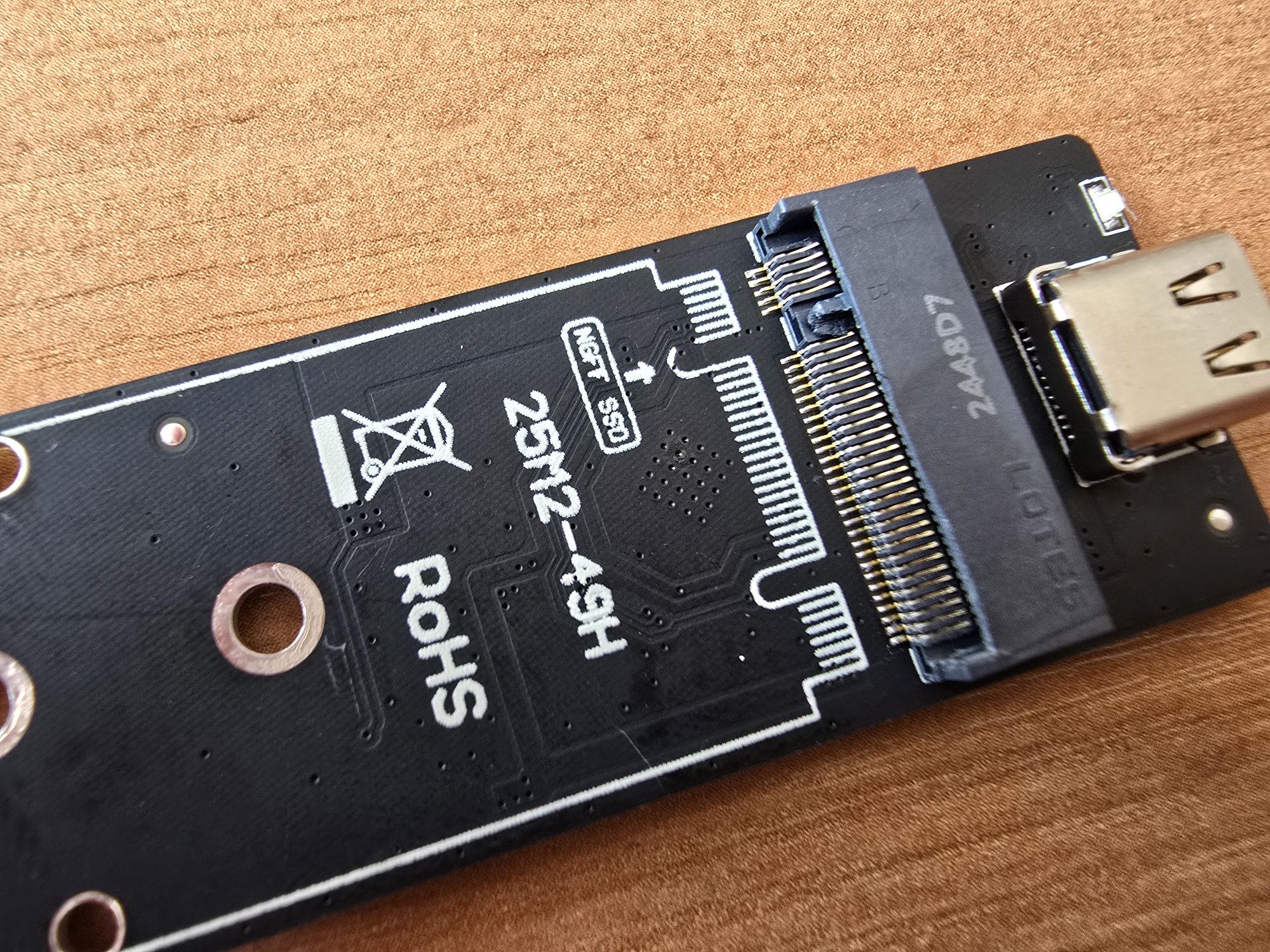 Obudowa zewnętrzna do dysku SSD M.2 (SATA) – USB 3.1