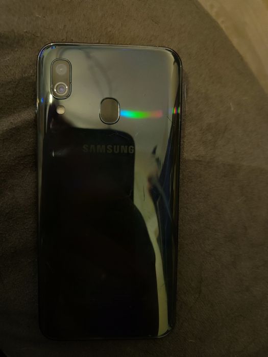 Smartfon Samsung Galaxy A40 4/64 4 GB RAM telefon komórkowy