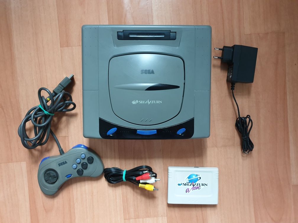 Приставка Sega Saturn Японія оригінал+флеш картридж більше 130 ігр