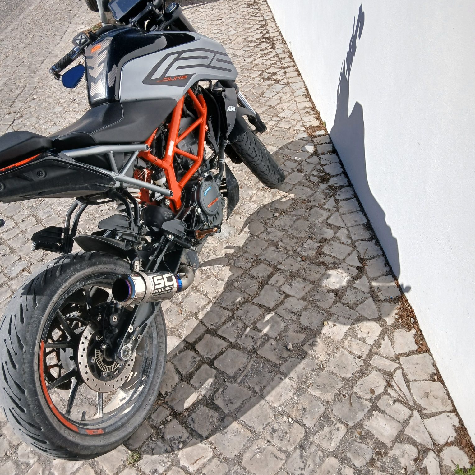 Ktm  duke  125cc