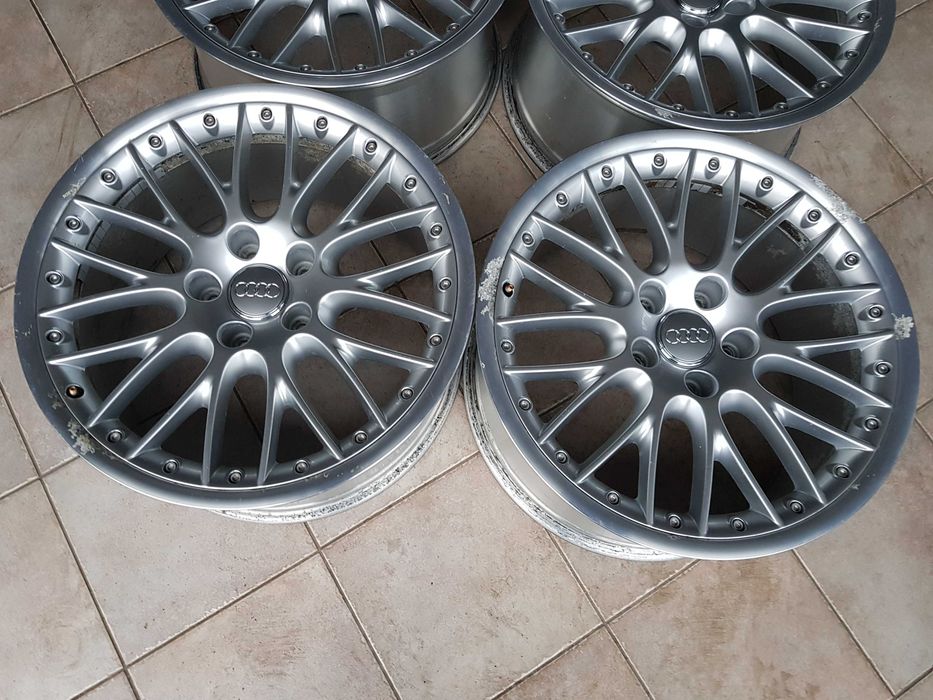 Felgi aluminiowe skręcane OEM Audi Q7 Speedline 10x20 et44 5x130 4L0