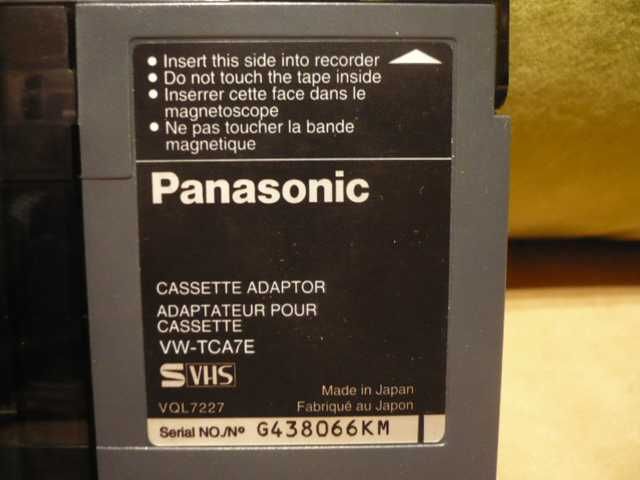 PEREŁKA ! Kaseta-adaptor SVHS Panasonic model VW-TCA7E.Zapraszam.